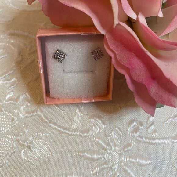 💥Swarovski Sparkling Crystal Stud Cute Earrings - Picture 4 of 6